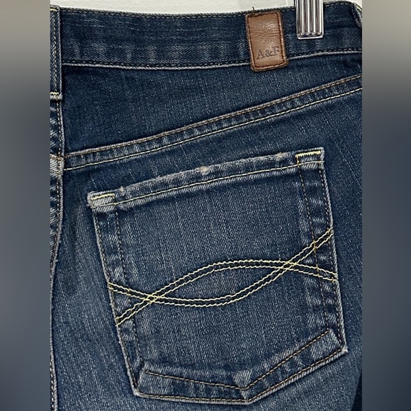 Vintage Y2K Low Rise Abercrombie & Fitch Jeans. - Picture 10 of 10